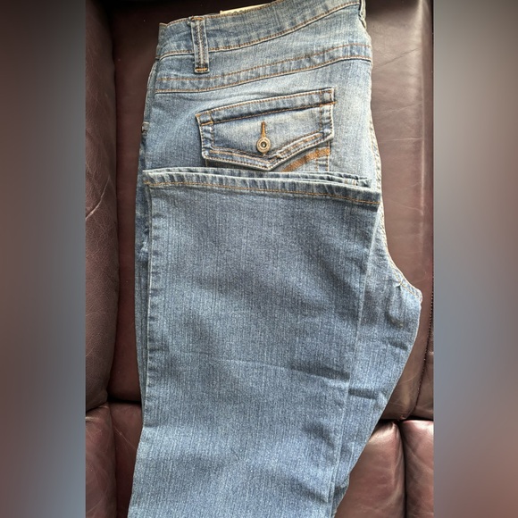 Very Big Women’s Jeans Size 19 Stretchy Stone washed skinny flare fit on zipper - Picture 9 of 12